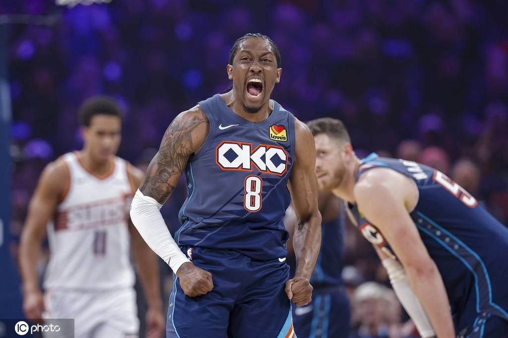 左腿筋一级拉伤！杰伦威廉姆斯将每周接受伤情评估